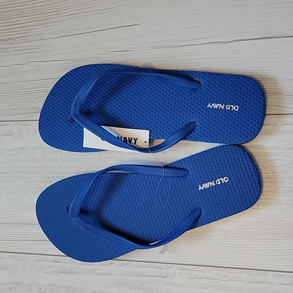 NWT Old Navy Blue Flip Flops - Picture 2 of 7